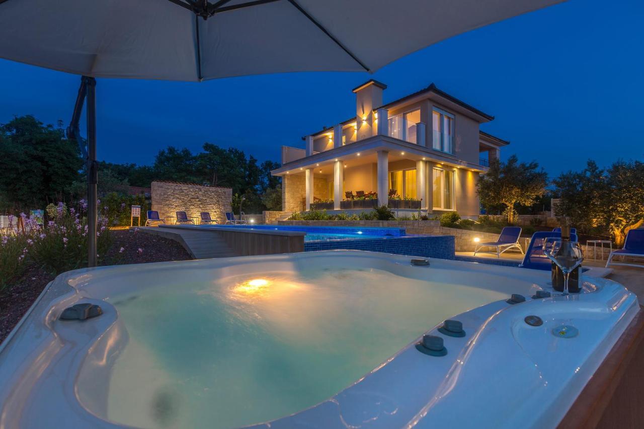 Villa Roko Малинська Екстер'єр фото